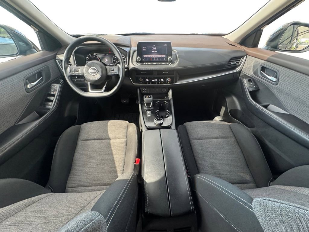 Used 2023 Nissan Rogue SV AWD/4WD image 11