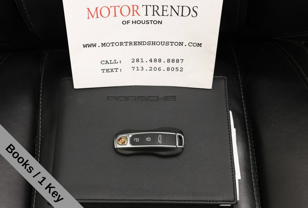 Used 2025 Porsche 911 Carrera RWD image 55