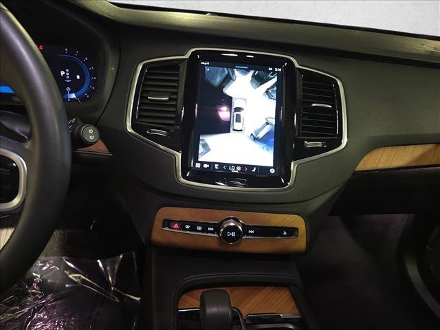 Used 2024 Volvo XC90 B6 Plus w/ Protection Package Premier image 24