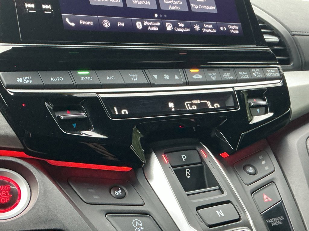 Used 2025 Honda Odyssey Sport-L image 31
