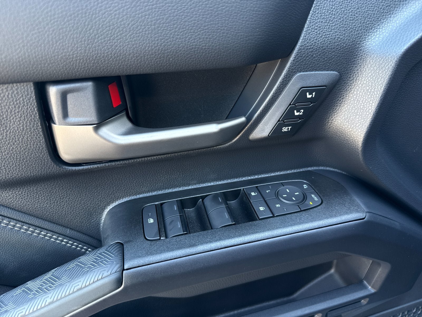 New 2026 Toyota 4Runner Limited AWD/4WD image 13
