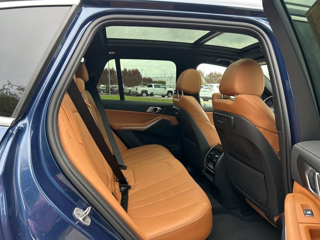 Used 2022 BMW X5 xDrive40i w/ Premium Package image 45