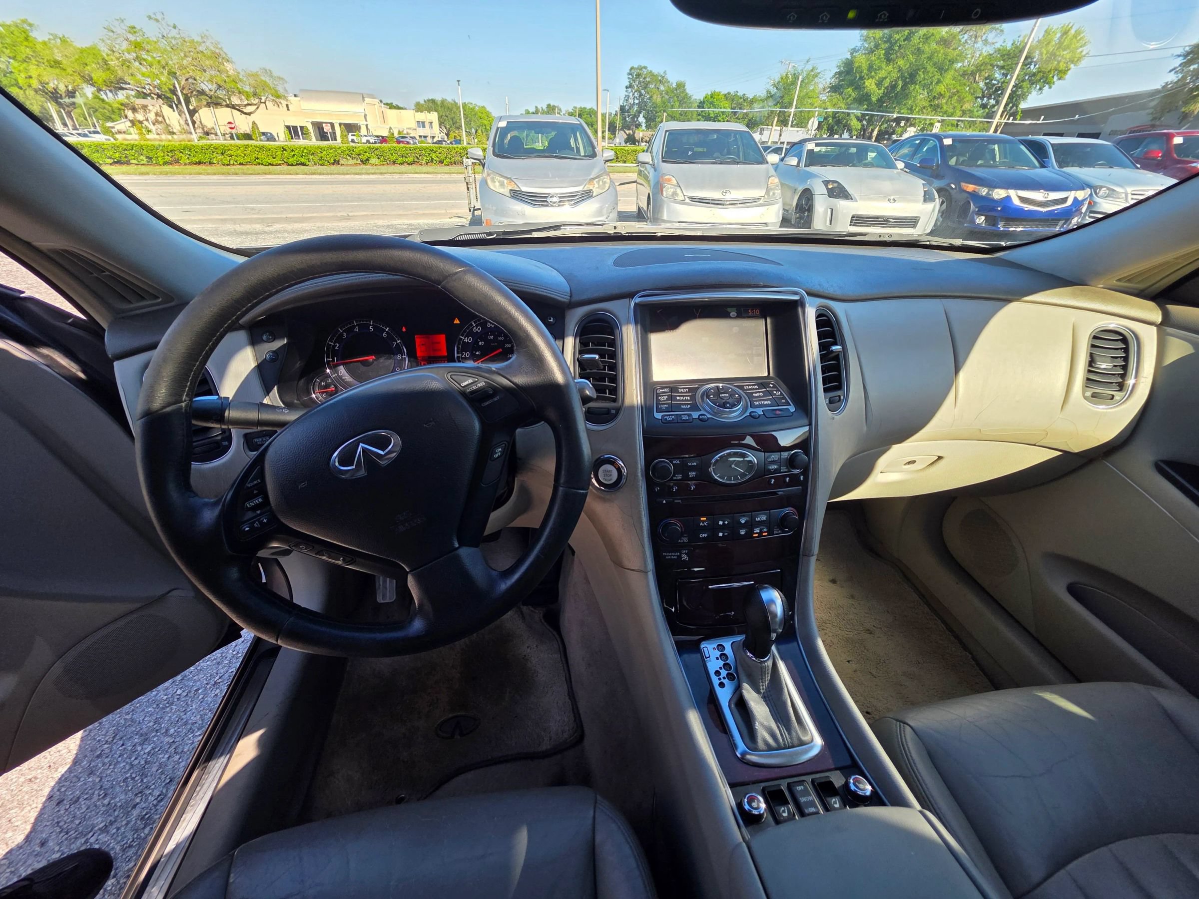 Used 2010 INFINITI EX35 Journey RWD image 10
