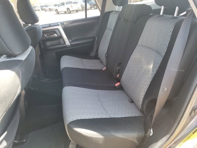 Used 2016 Toyota 4Runner SR5 image 22