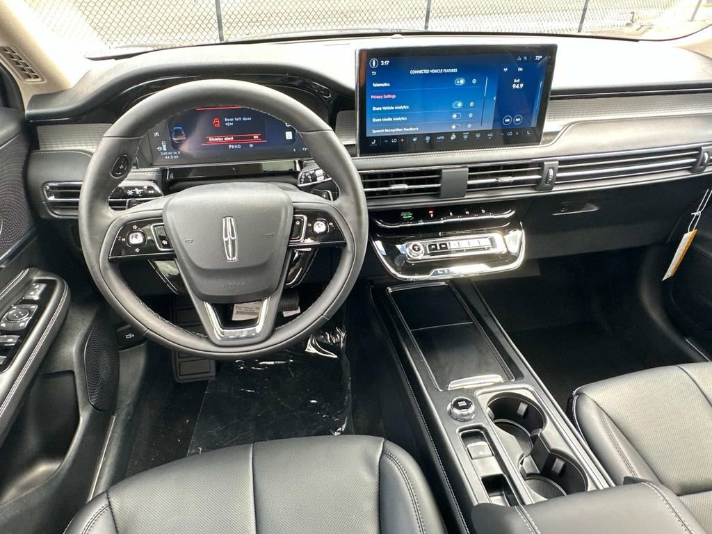 New 2025 Lincoln Corsair FWD w/ Equipment Group 101A image 29