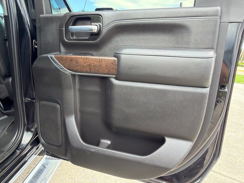 Used 2021 GMC Sierra 2500 Denali AWD/4WD image 21