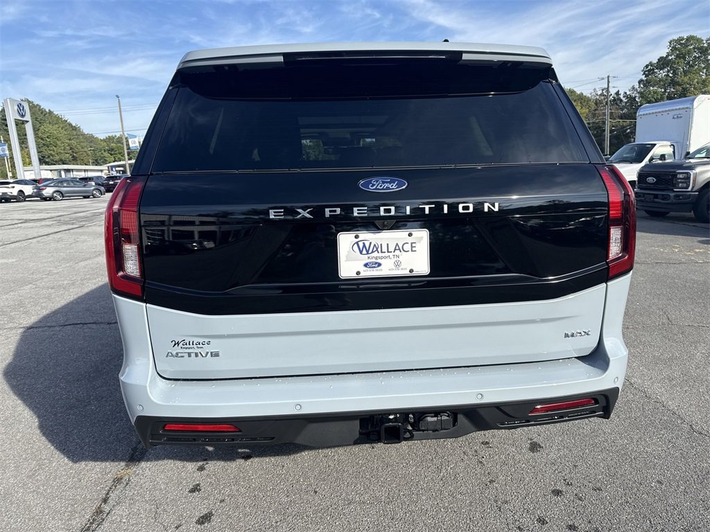 New 2025 Ford Expedition Max Active image 5