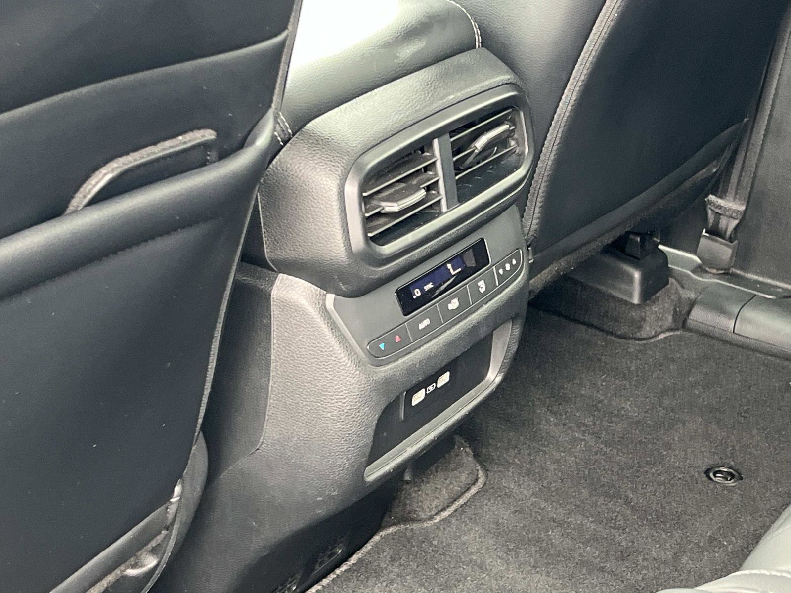 Certified 2023 Honda Pilot EX-L image 22