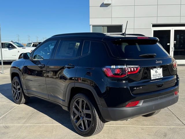 New 2026 Jeep Compass Latitude image 3