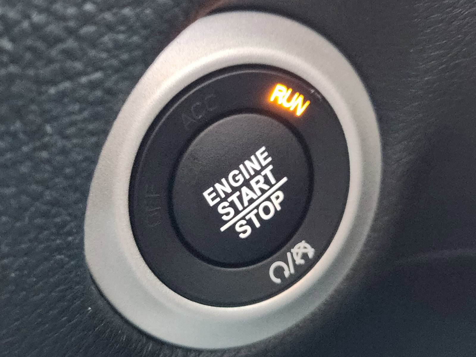 New 2026 Chrysler Pacifica Limited image 17