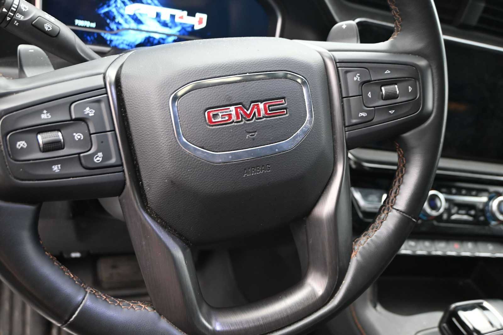 Used 2023 GMC Sierra 1500 AT4 w/ AT4 Premium Package AWD/4WD image 14