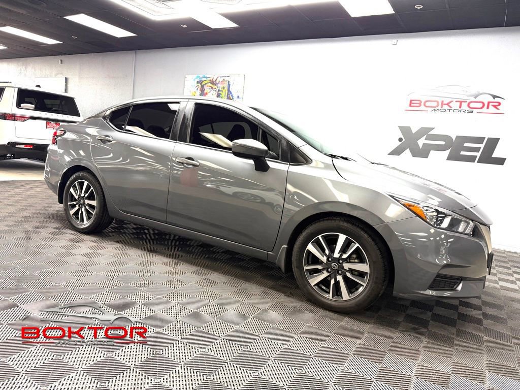 Used 2021 Nissan Versa SV FWD image 1
