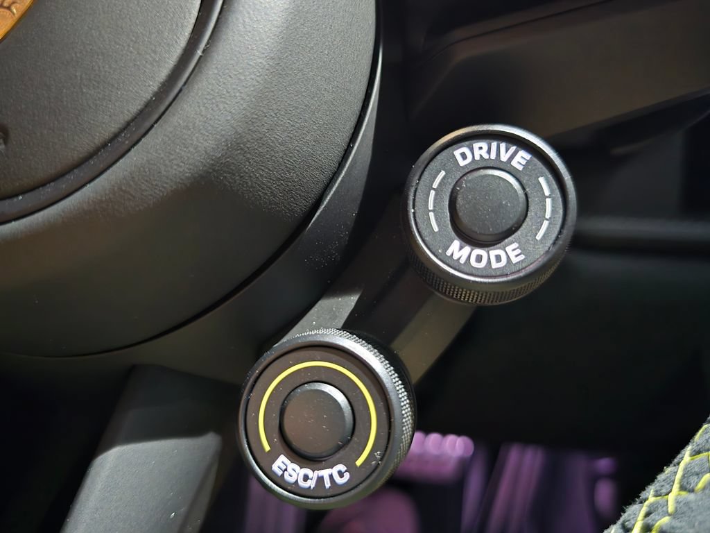 Certified 2025 Porsche 911 GT3 RS RWD image 34