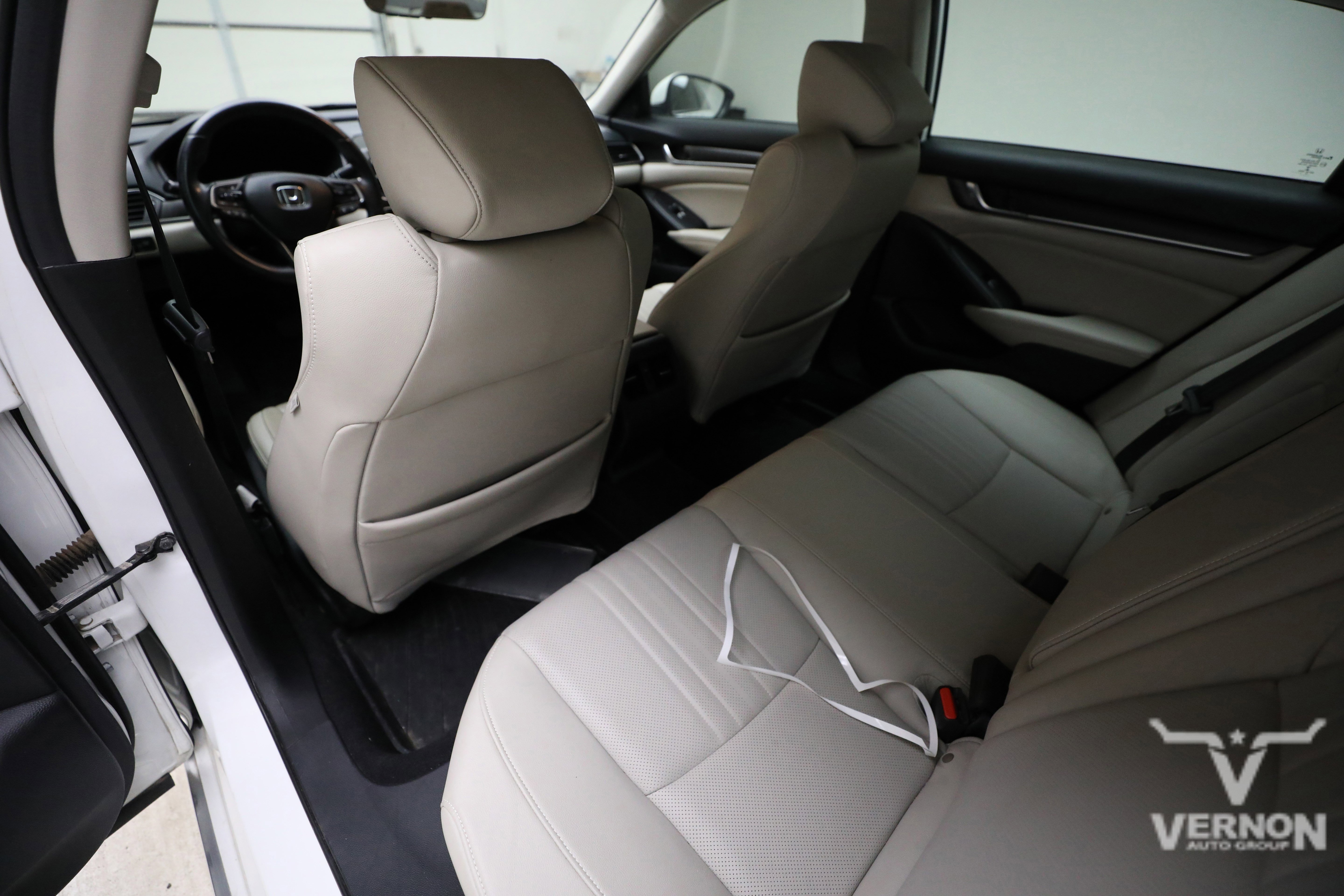 Used 2019 Honda Accord EX-L image 8