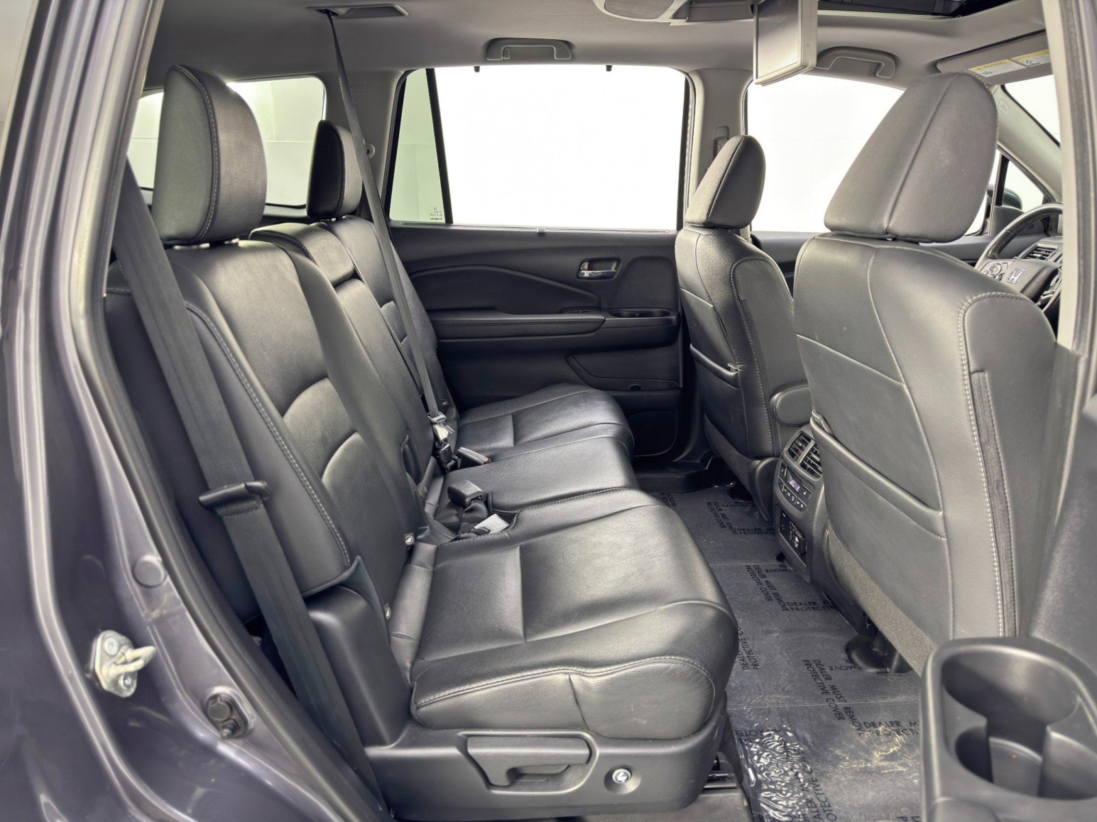 Used 2020 Honda Pilot Touring image 40