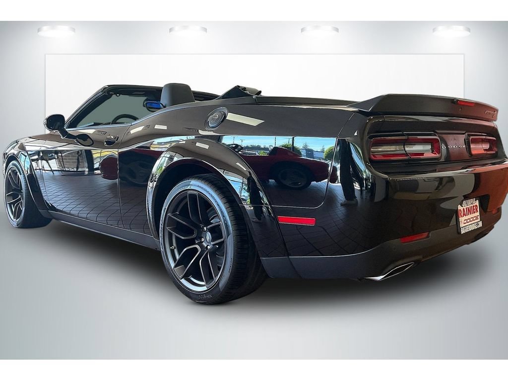 New 2023 Dodge Challenger R/T Scat Pack RWD image 3