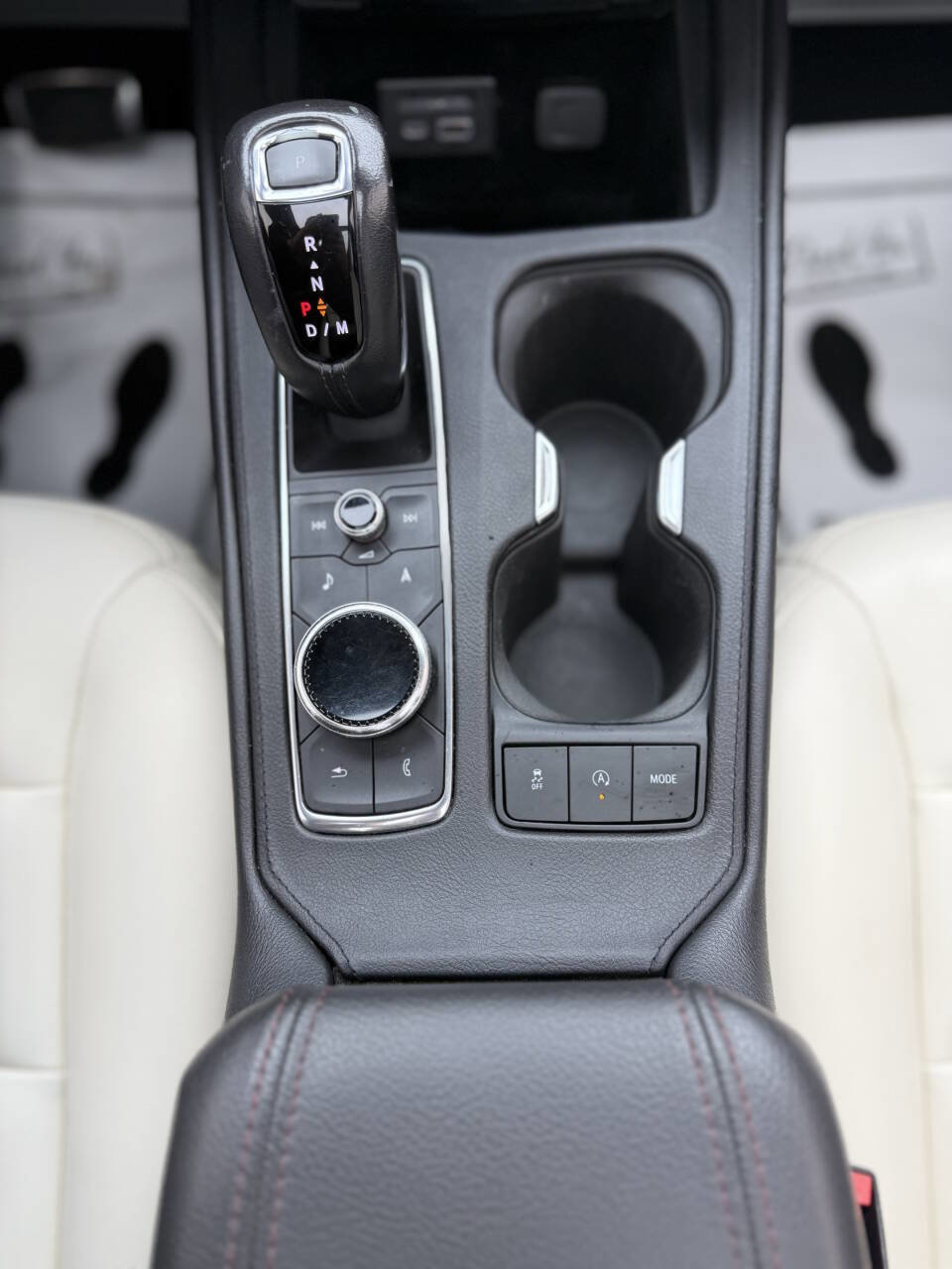 Used 2019 Cadillac XT4 Sport w/ Driver Awareness Package image 16