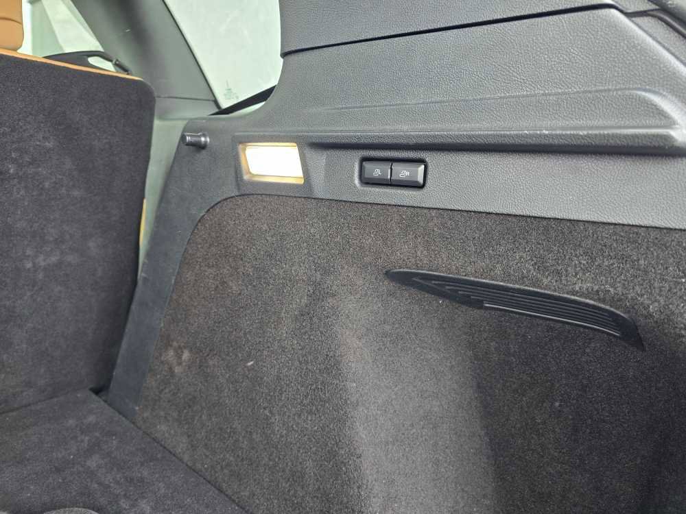 Used 2022 Lincoln Corsair Reserve w/ Equipment Group 201A image 35