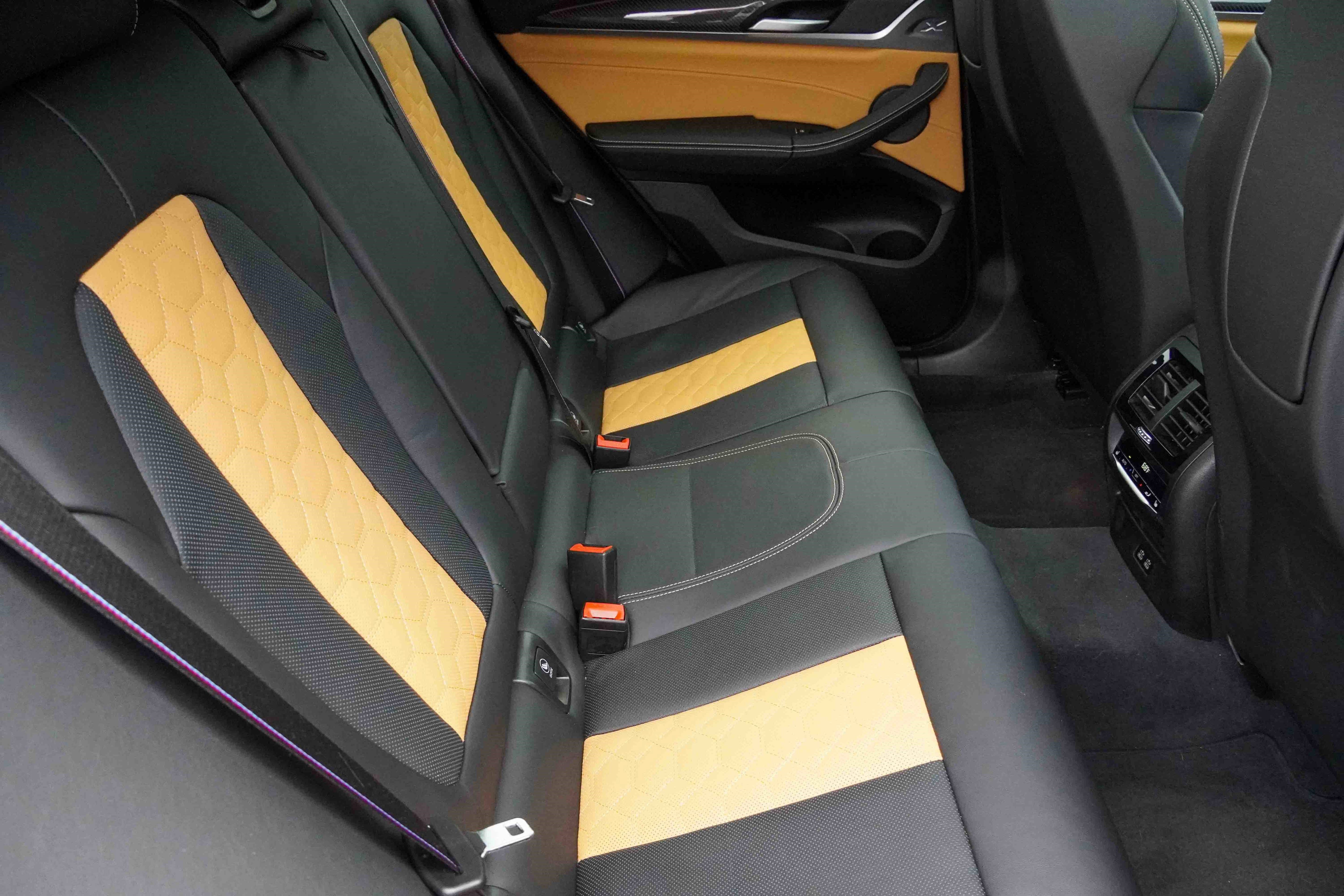 Used 2023 BMW X4 M w/ Competition Package image 38