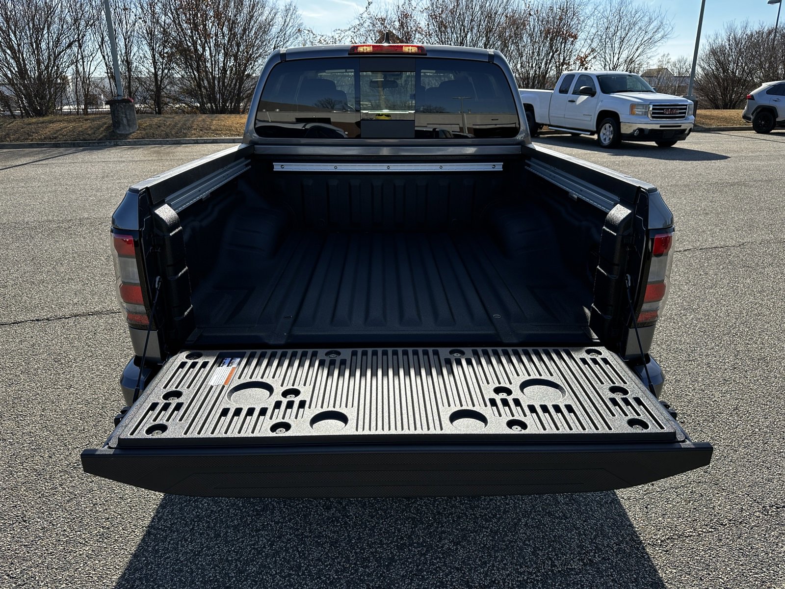 New 2026 Nissan Frontier SV w/ SV Convenience Package image 18