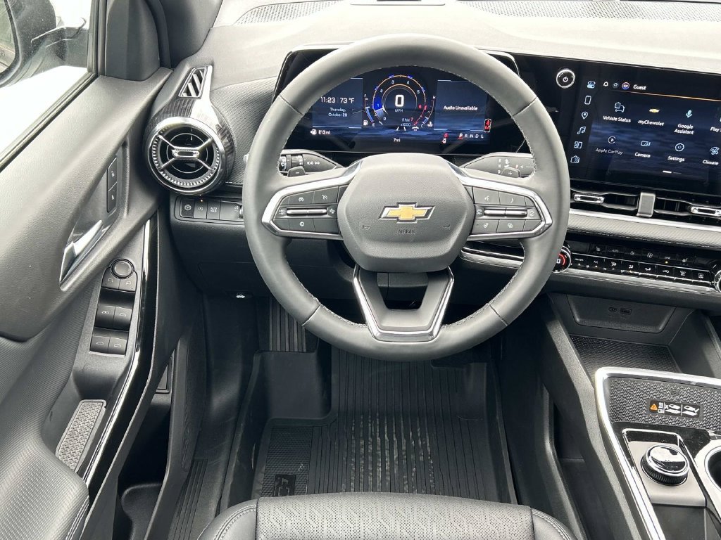 New 2027 Chevrolet Equinox LT w/ Convenience Package II FWD image 11