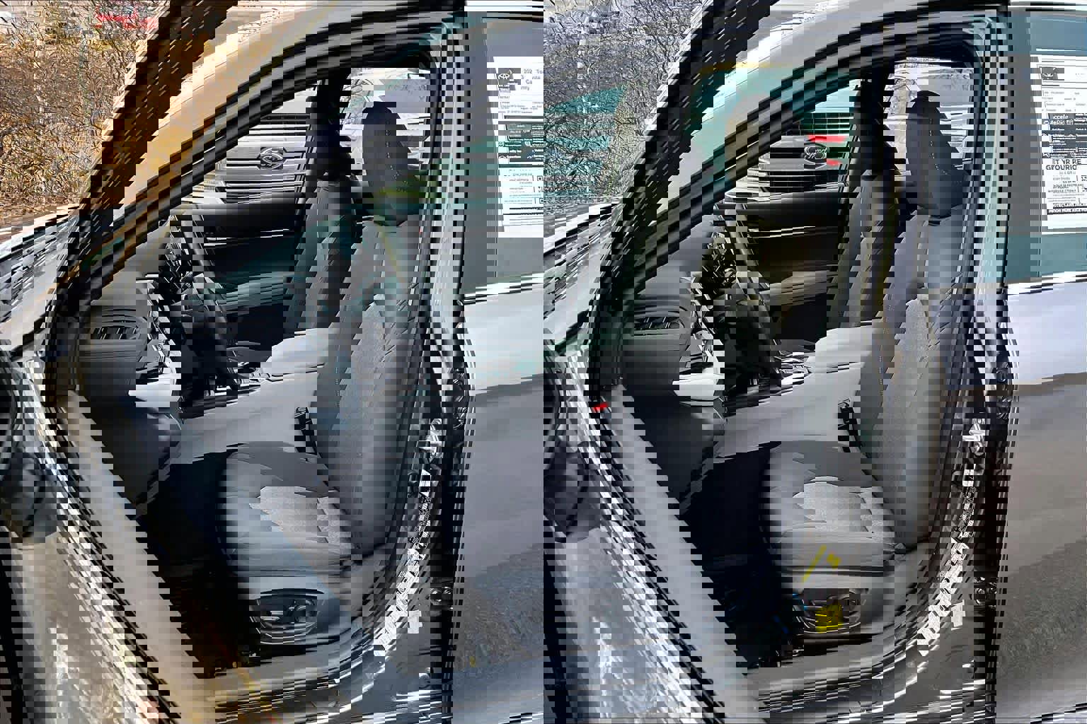 Used 2023 Toyota Camry LE image 9