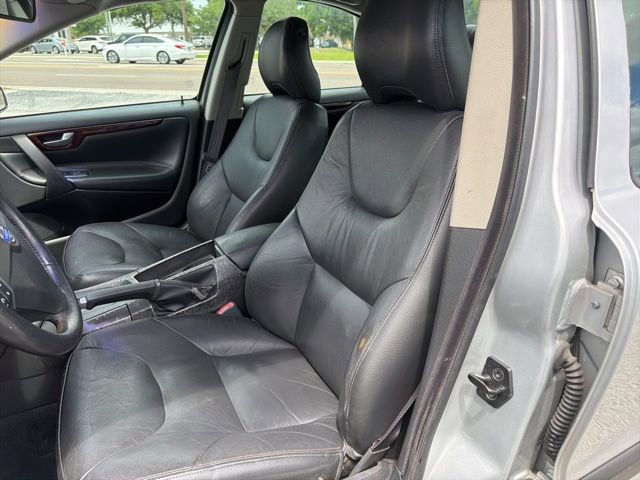 Used 2004 Volvo S60 2.5T AWD/4WD image 8