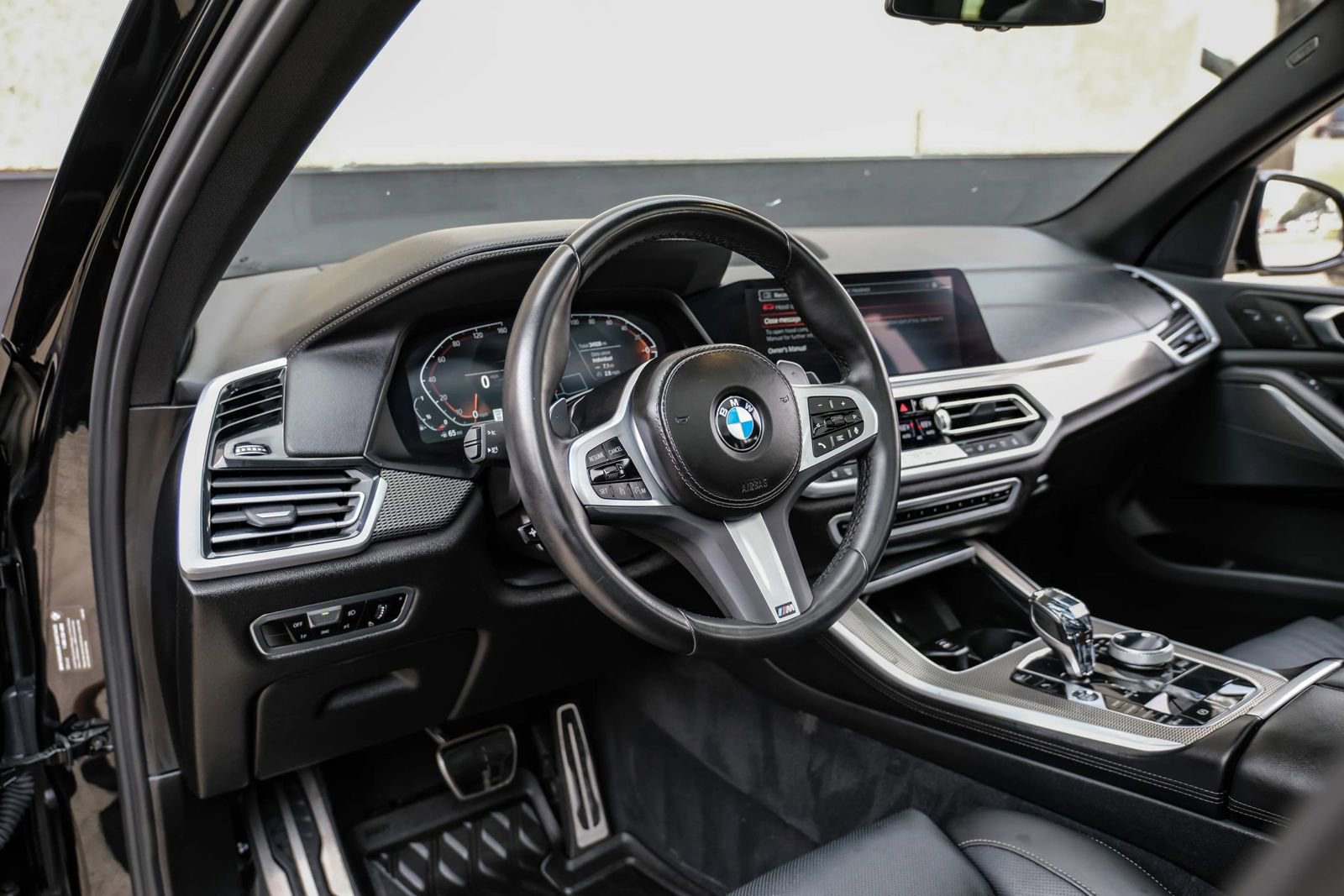 Used 2023 BMW X5 sDrive40i w/ Executive Package image 14