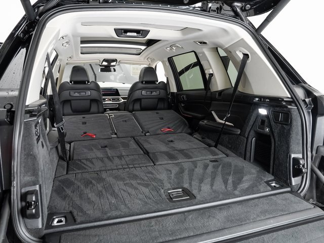 Used 2021 BMW X7 xDrive40i w/ Premium Package image 30