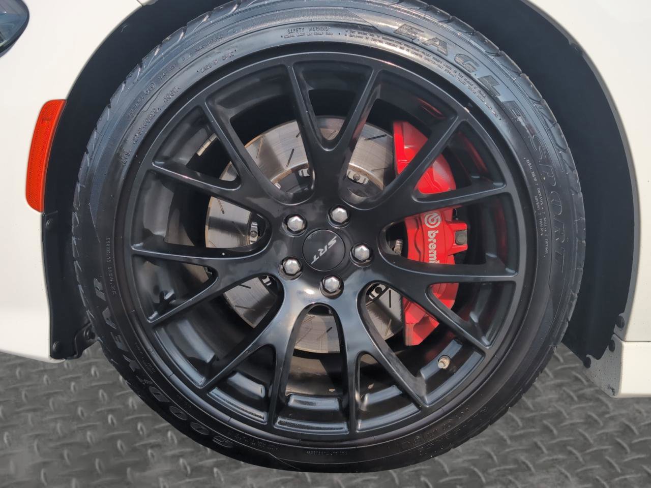 Used 2016 Dodge Charger SRT Hellcat w/ Harman/Kardon Audio Group RWD image 28