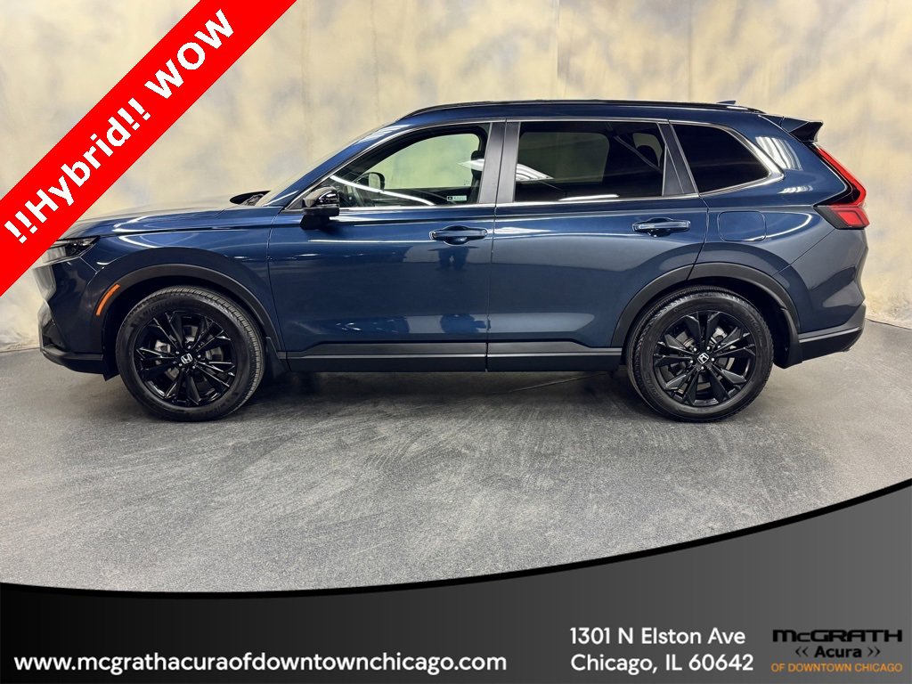 Used 2023 Honda CR-V Sport Touring image 3