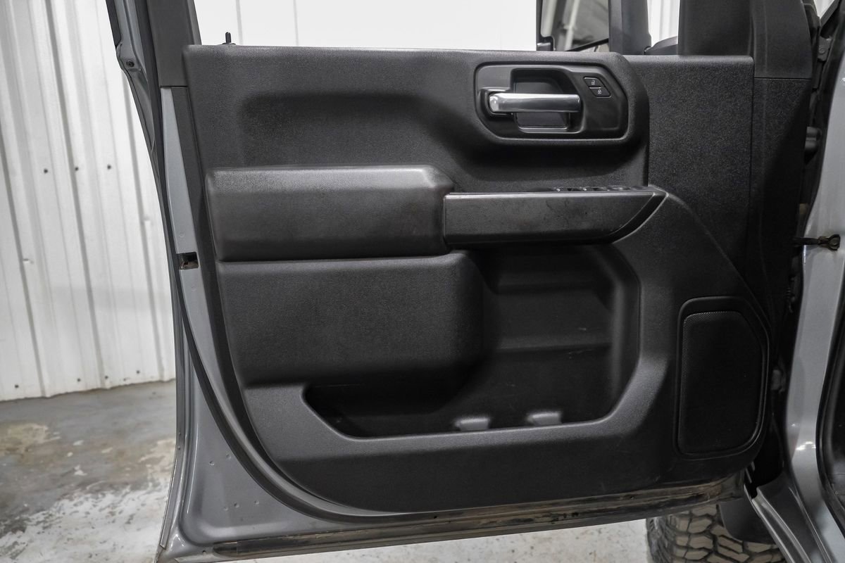 Used 2024 Chevrolet Silverado 2500 Custom w/ Custom Value Package AWD/4WD image 40