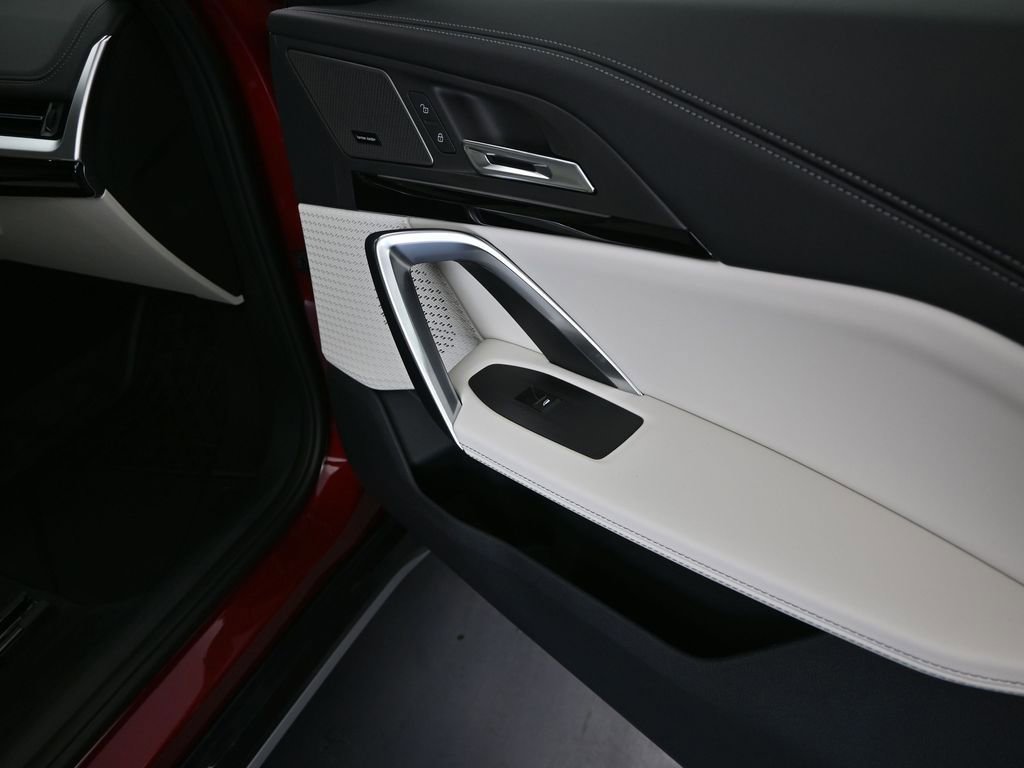 New 2026 BMW X1 xDrive28i w/ Technology Package image 23