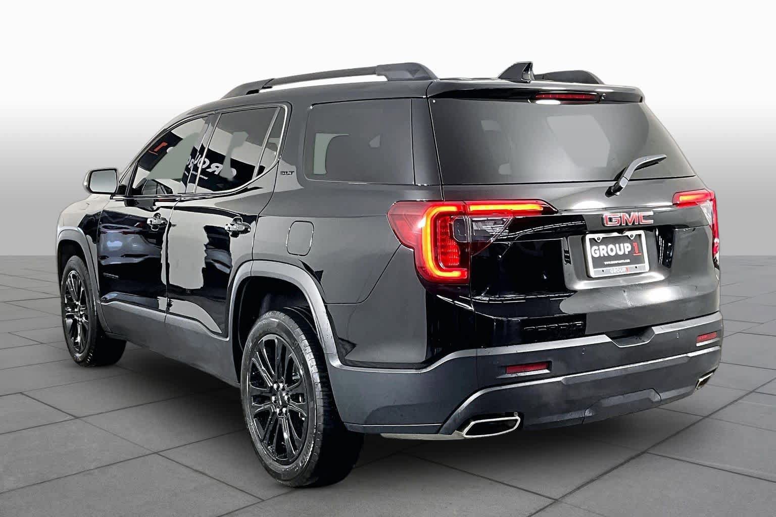 Certified 2023 GMC Acadia SLT w/ Elevation Edition FWD image 12