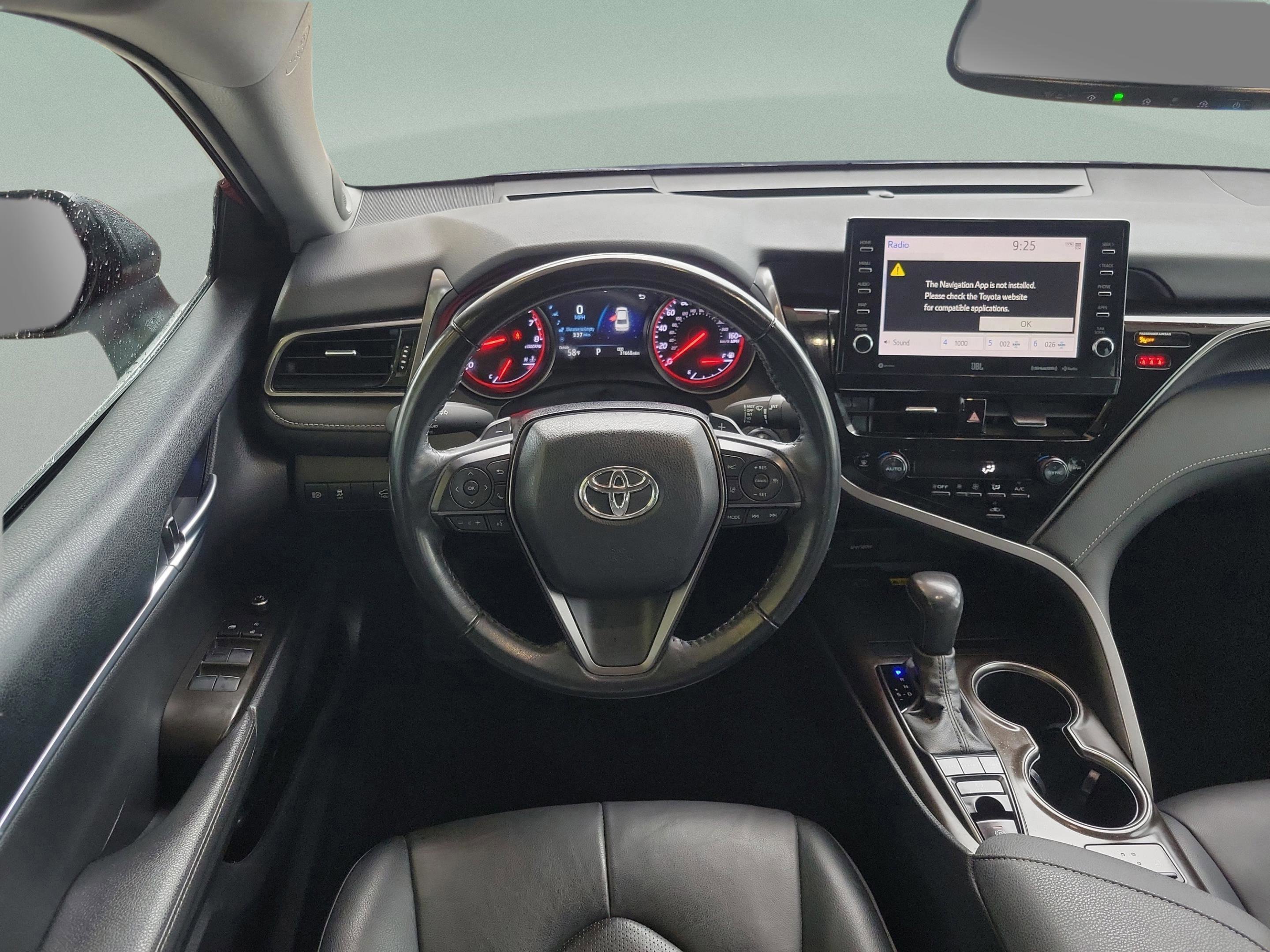 Used 2022 Toyota Camry XSE image 20