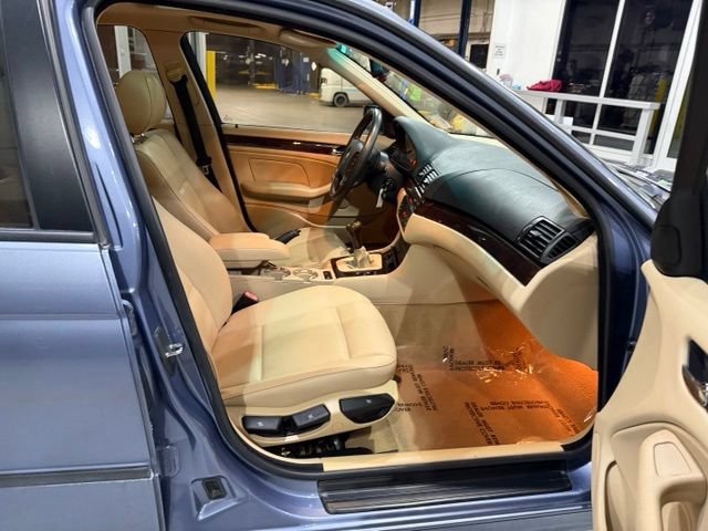 Used 2005 BMW 325xi Sedan AWD/4WD image 33