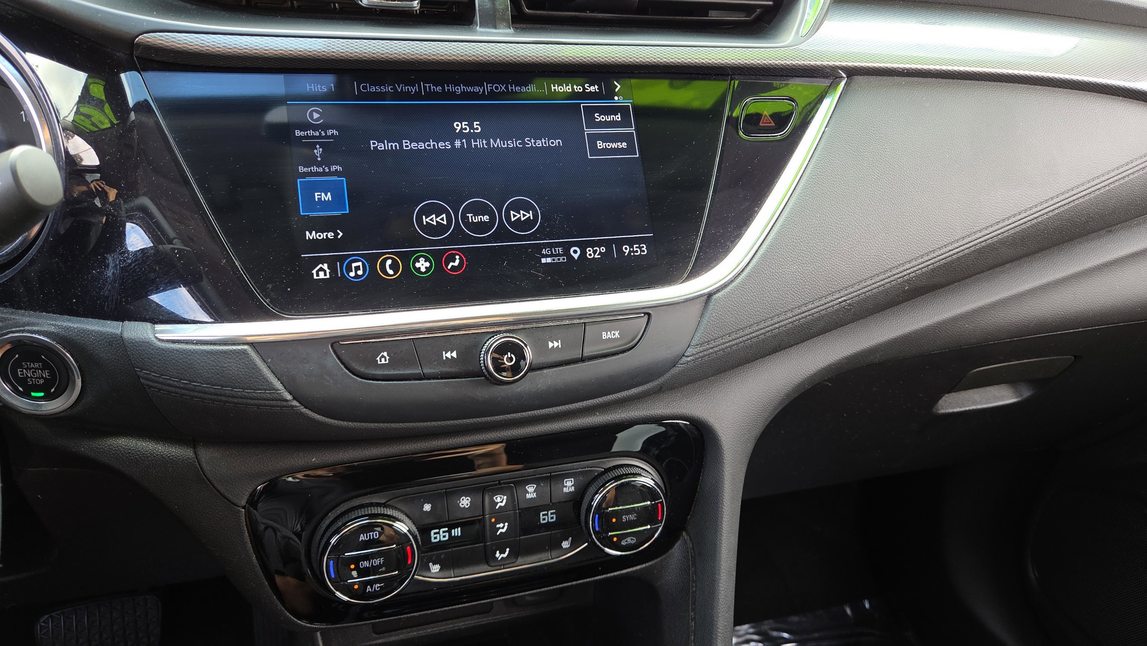 Used 2023 Buick Encore GX Select image 30