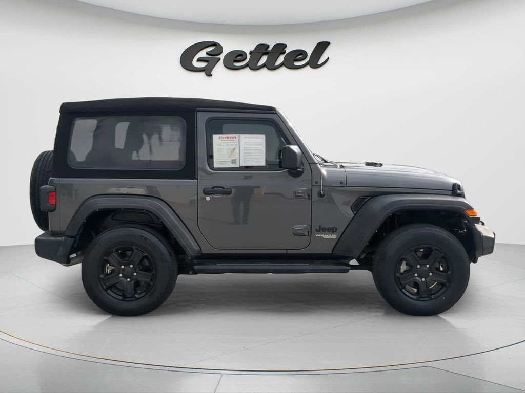 Used 2021 Jeep Wrangler Sport S image 3