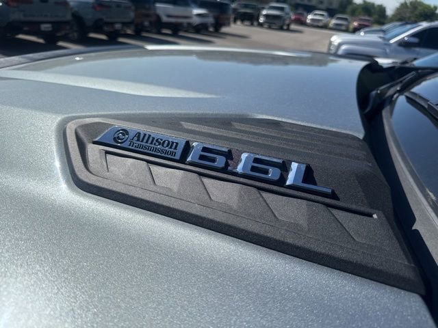 Used 2025 Chevrolet Silverado 2500 Custom w/ Custom Convenience Package image 10