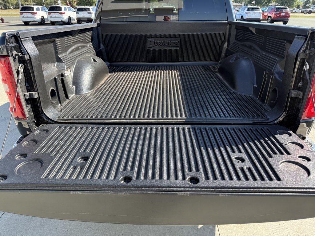 Used 2026 RAM 1500 Laramie AWD/4WD image 10