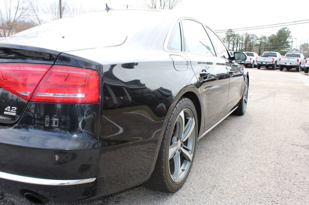 Used 2012 Audi A8 L 4.2 image 21