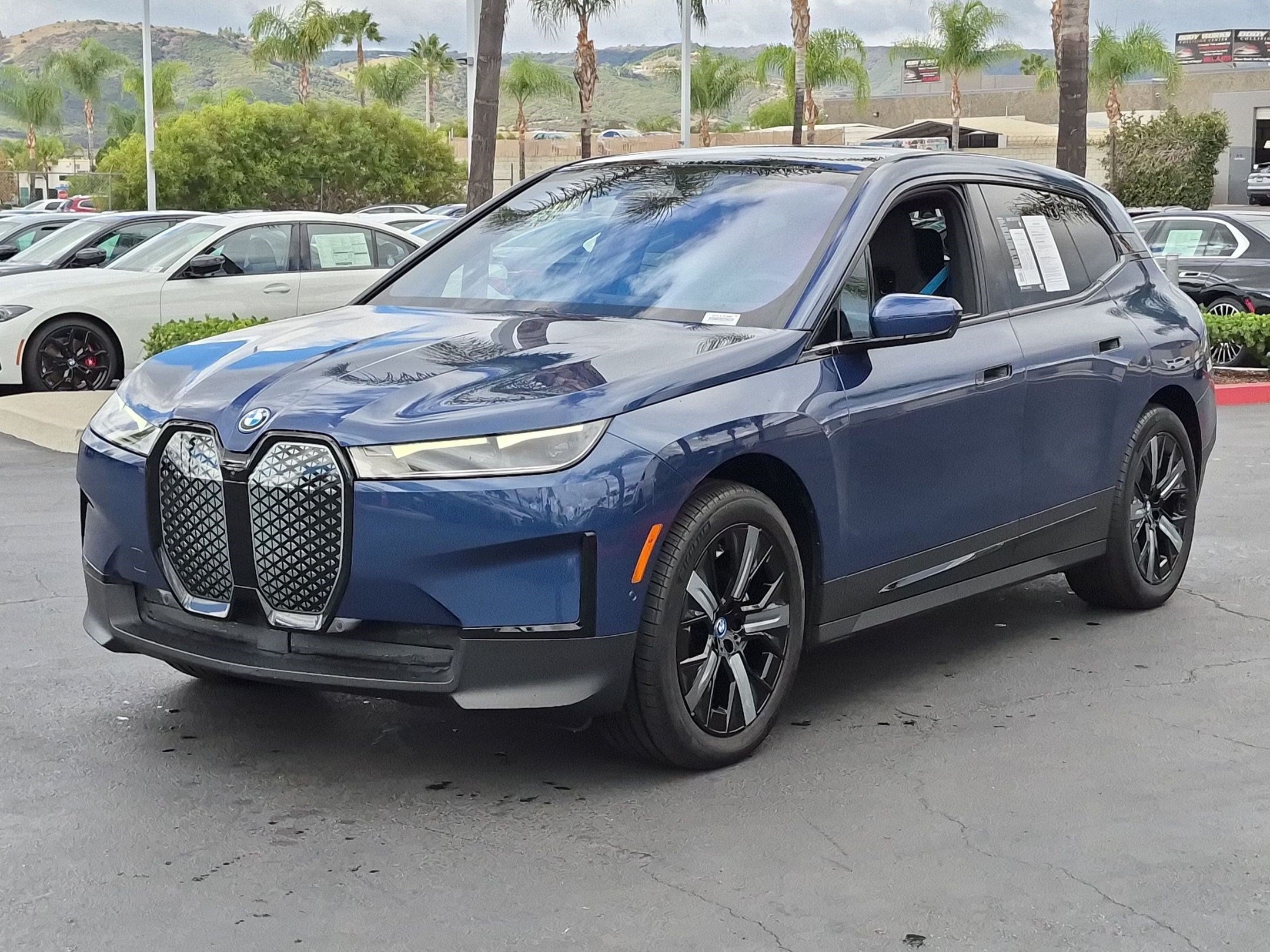 Certified 2024 BMW iX xDrive50 w/ Convenience Package AWD/4WD image 5