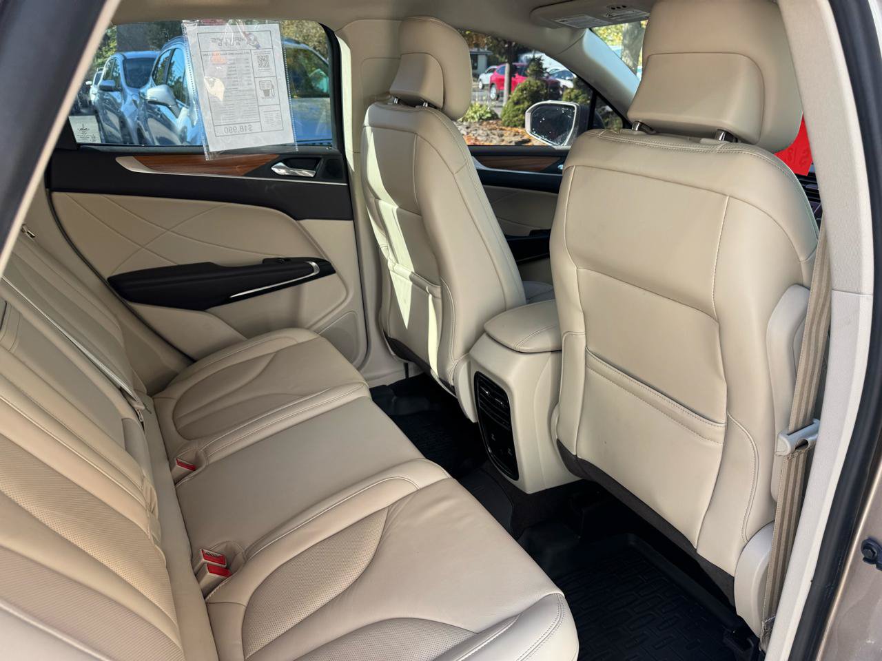 Used 2019 Lincoln MKC Select w/ Select Plus Package AWD/4WD image 13