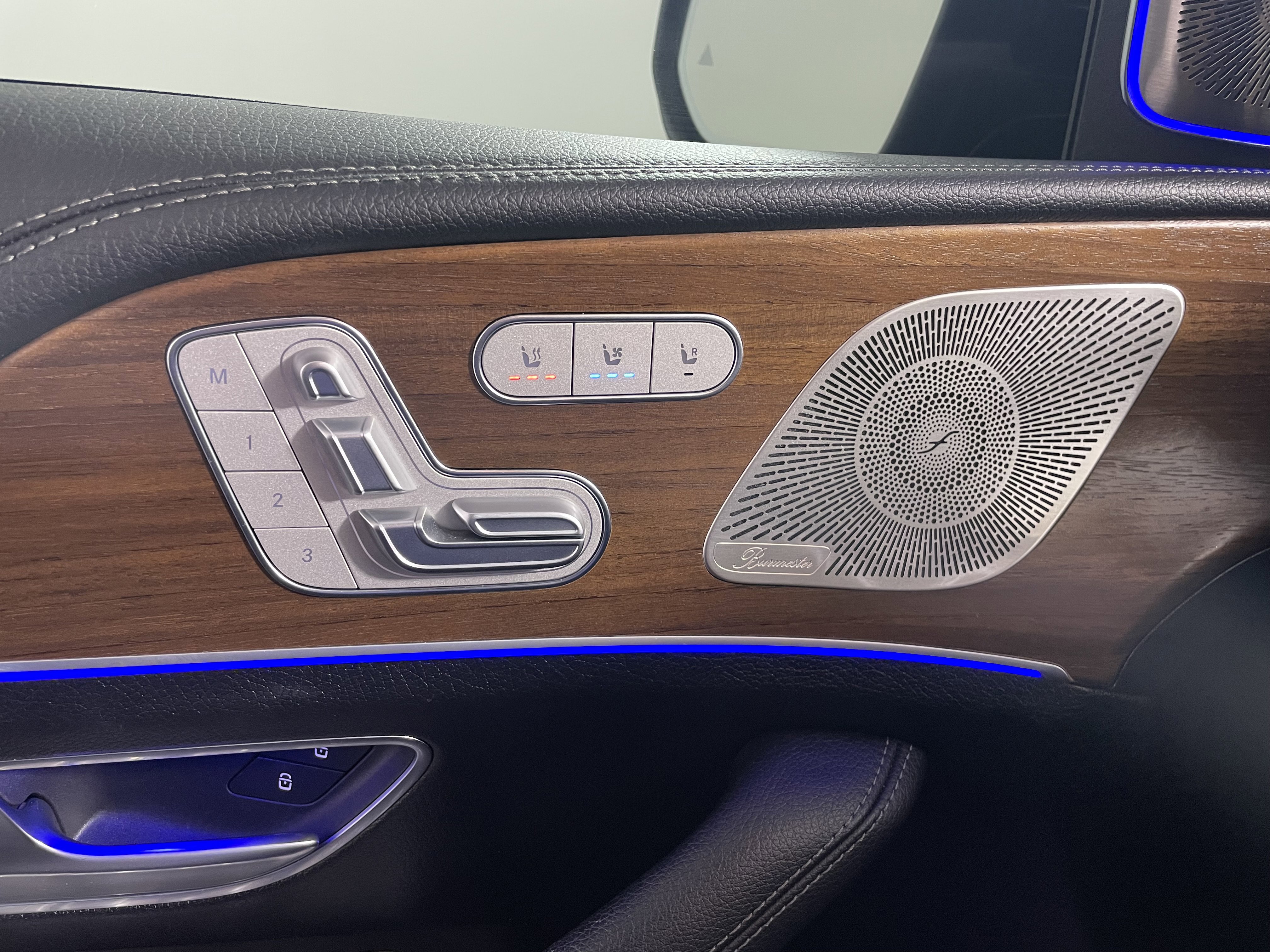 Certified 2024 Mercedes-Benz GLS 450 4MATIC image 21