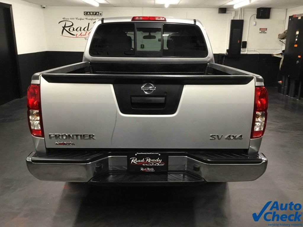 Used 2015 Nissan Frontier SV AWD/4WD image 4
