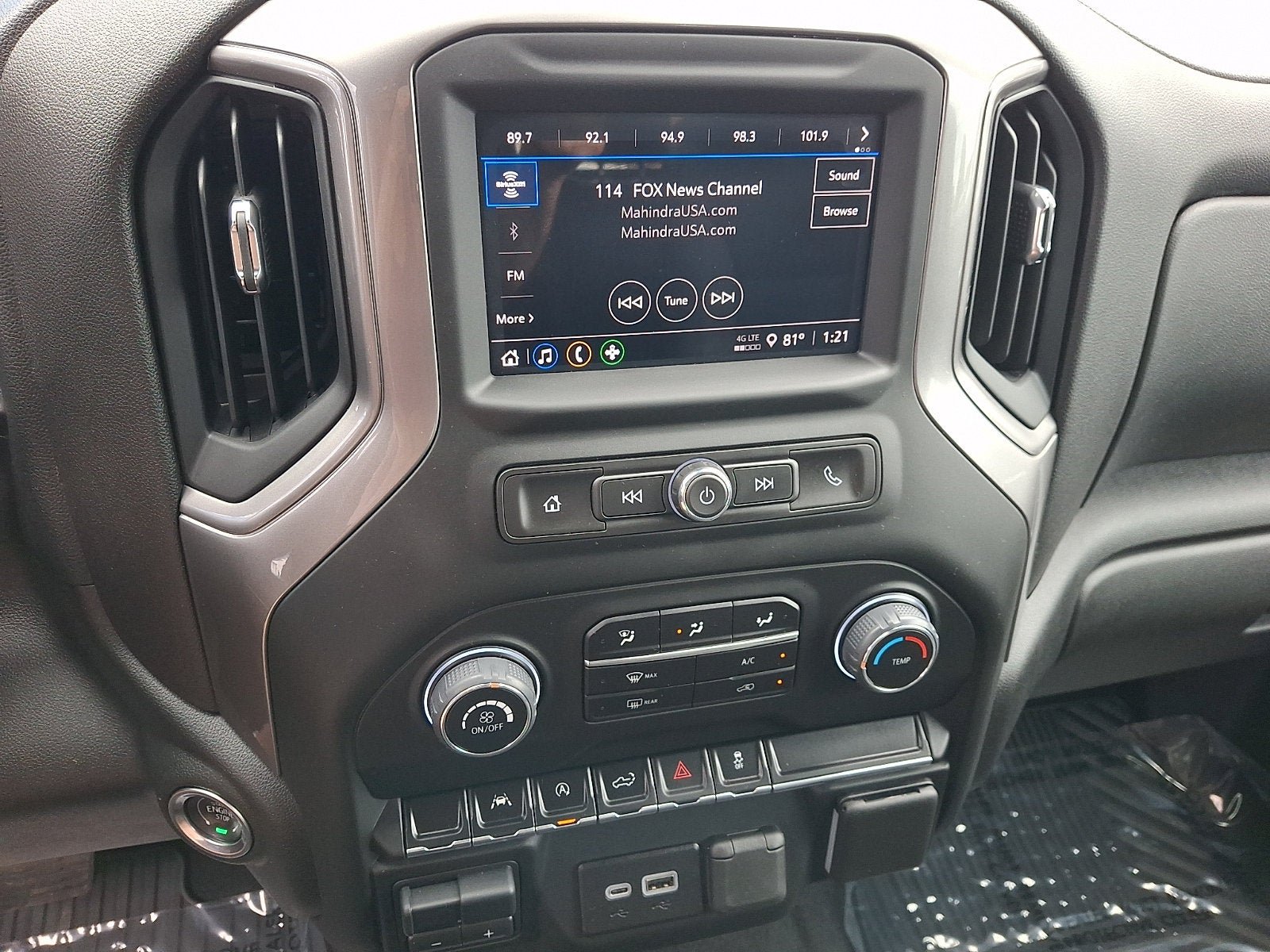 Used 2024 Chevrolet Silverado 1500 Custom AWD/4WD image 15