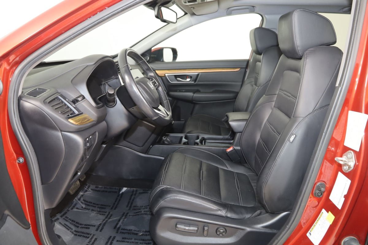Used 2019 Honda CR-V Touring image 12