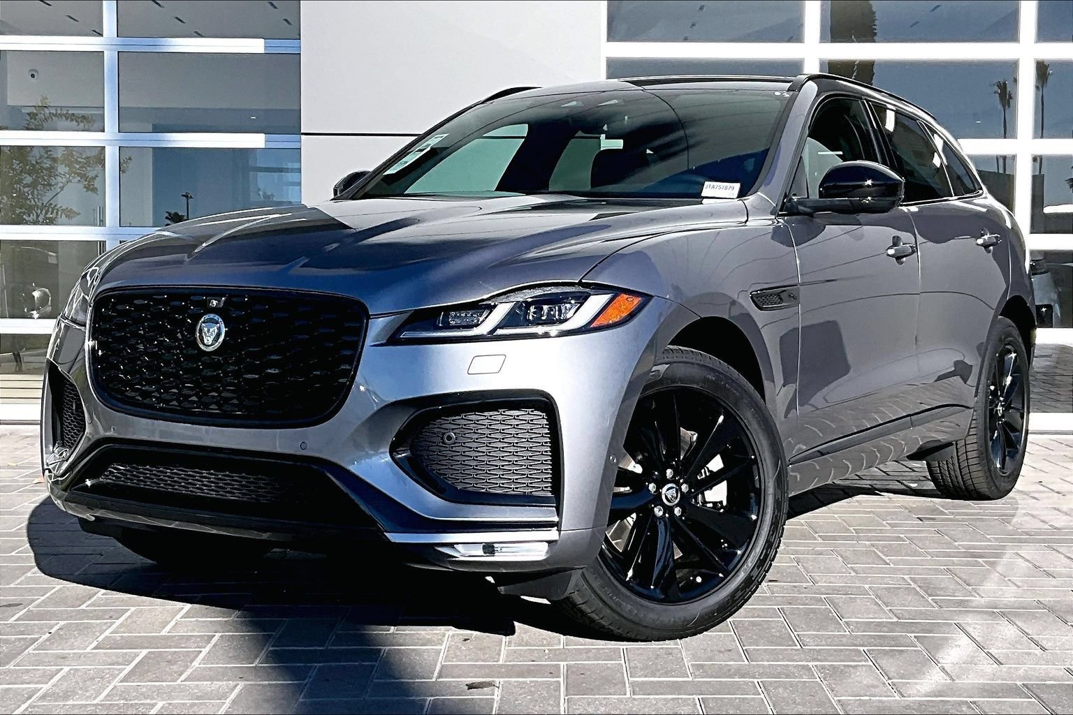 New 2026 Jaguar F-PACE R-Dynamic S AWD/4WD image 1