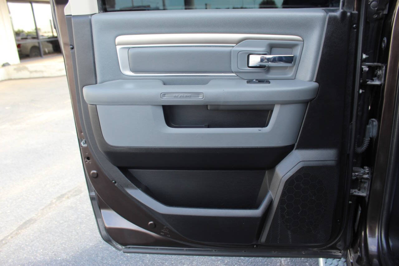 Used 2017 RAM 1500 Lone Star AWD/4WD image 14