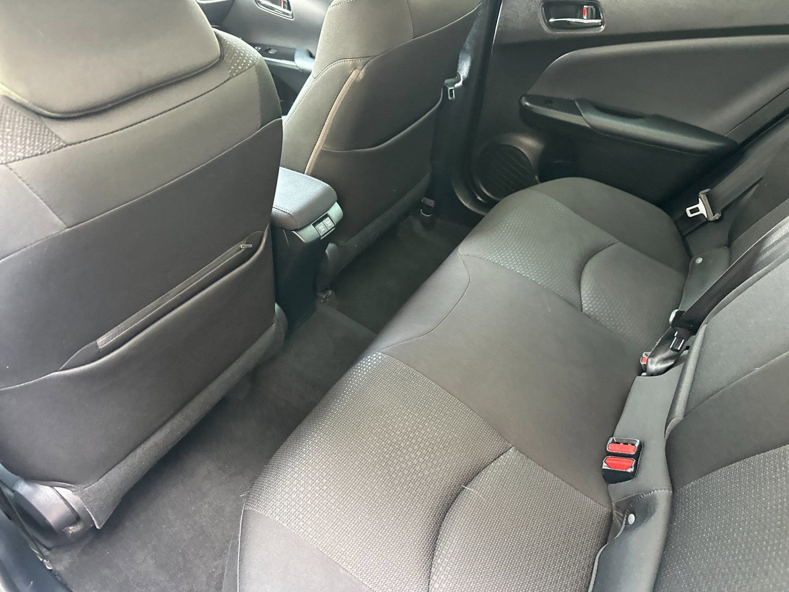 Used 2020 Toyota Prius LE image 13